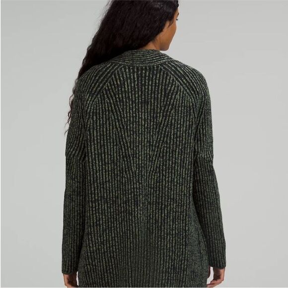 Lululemon Cotton-Cashmere Blend Sweater Wrap - Picture 4 of 9